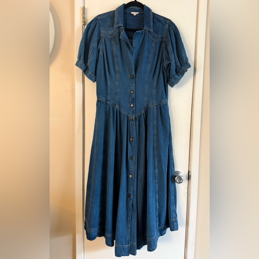 Anthropologie Pilcro Short Sleeve Denim Midi
Shirt Dress - Picture 4 of 7